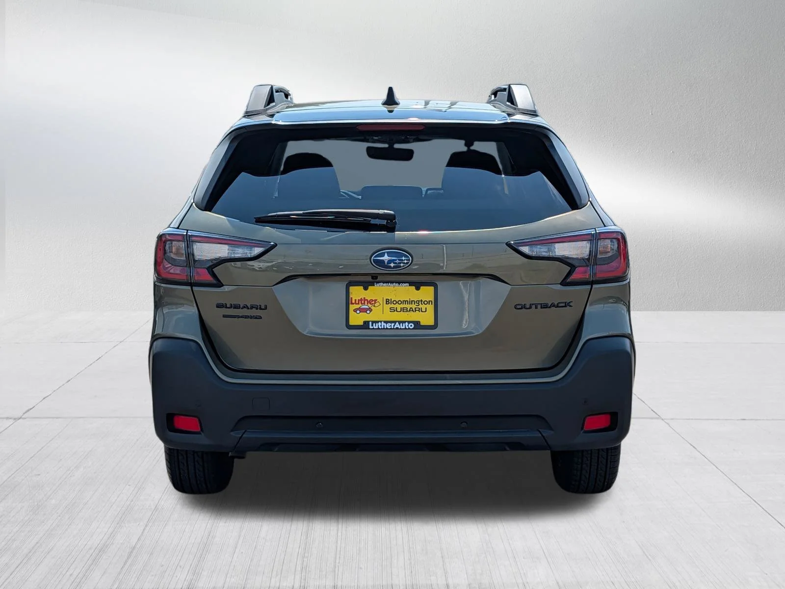Used 2025 Autumn Green Metallic Subaru Onyx Edition image 6
