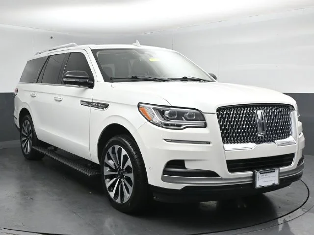 2023 Lincoln Navigator