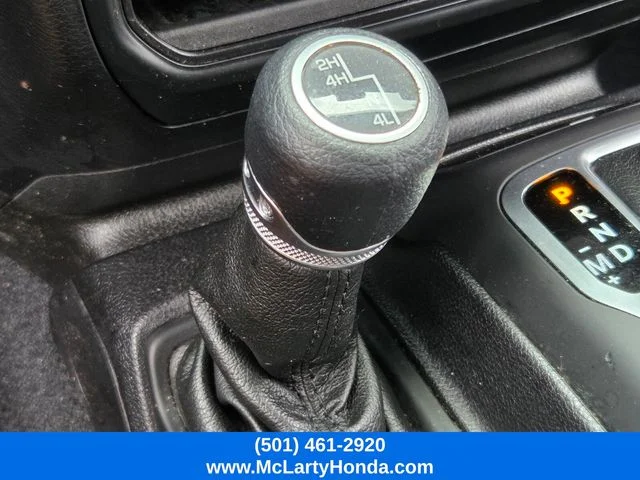 Used 2018 Billet Silver Metallic Jeep Unlimited Sport S image 28