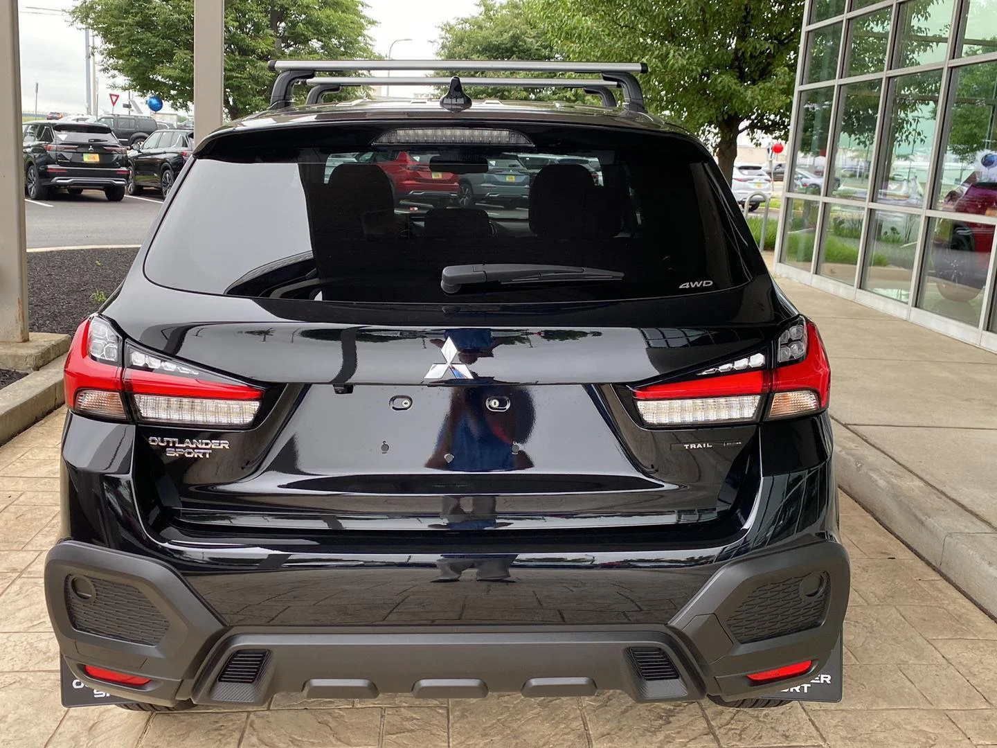 New 2026 Labrador Black Pearl Mitsubishi Trail Edition image 6