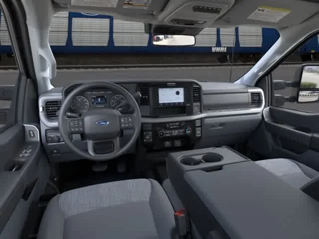 New 2026 Agate Black Metallic Ford XLT image 9