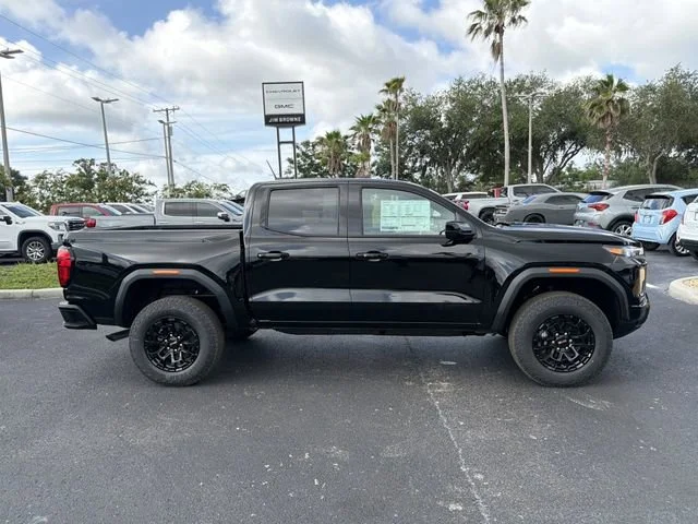 New 2026 Onyx Black GMC Elevation image 3
