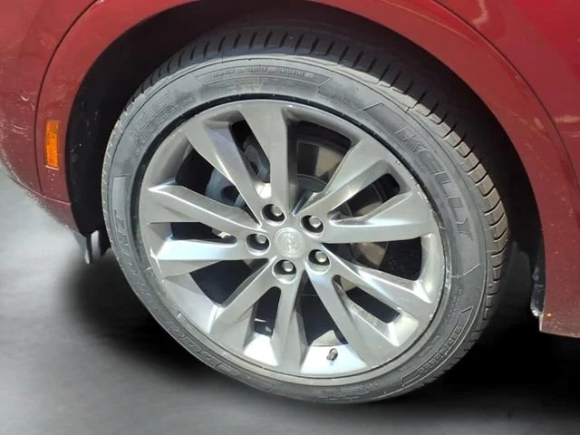 Used 2021 CINNABAR METALLIC Buick Avenir image 17
