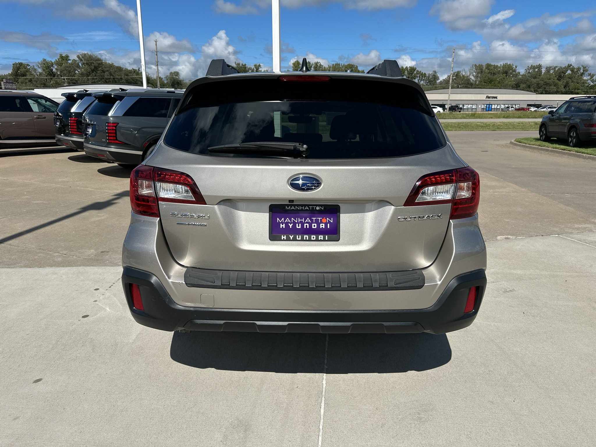 Used 2018 Tungsten Metallic Subaru Premium image 14