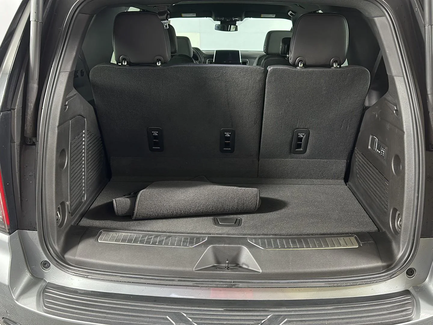 Used 2023 Sterling Gray Metallic Chevrolet RST image 11