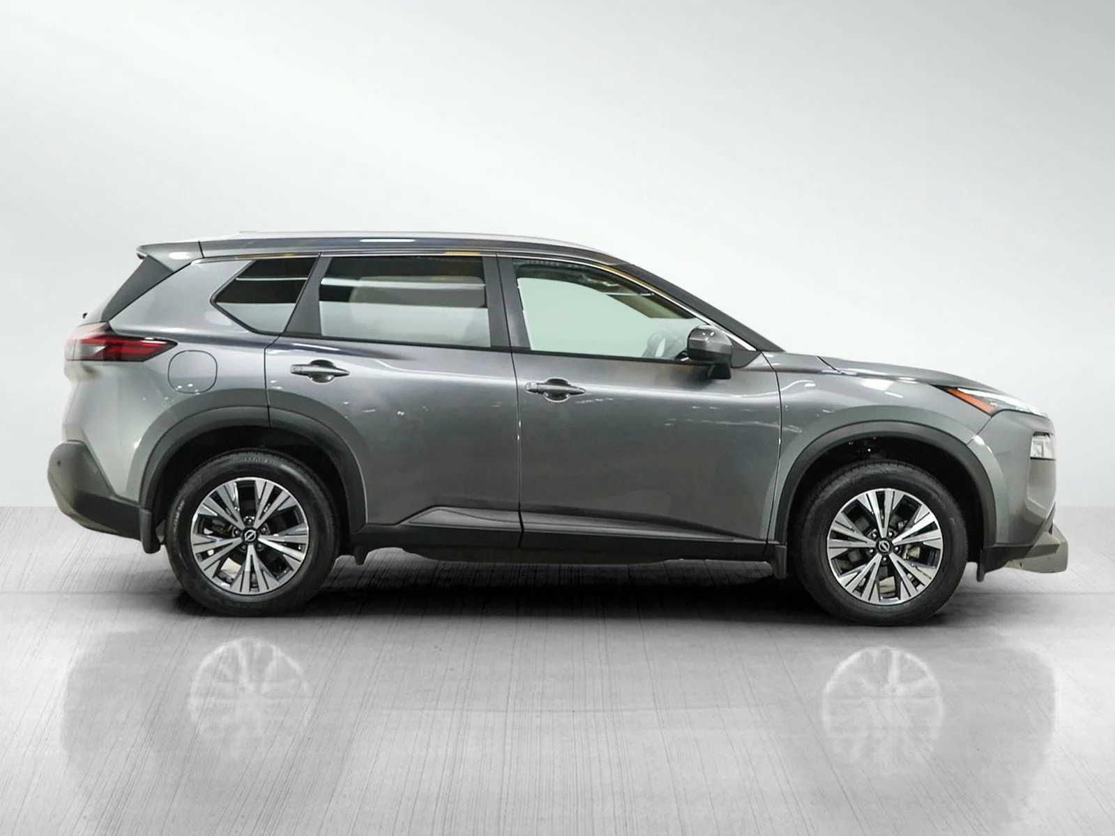 Used 2023 Gun Metallic Nissan SV image 6