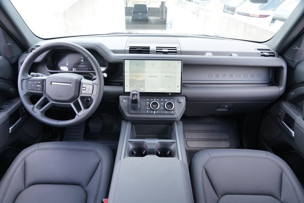 Used 2026 Gray Land Rover S image 26