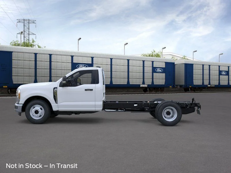 New 2026 Oxford White Ford XL image 18