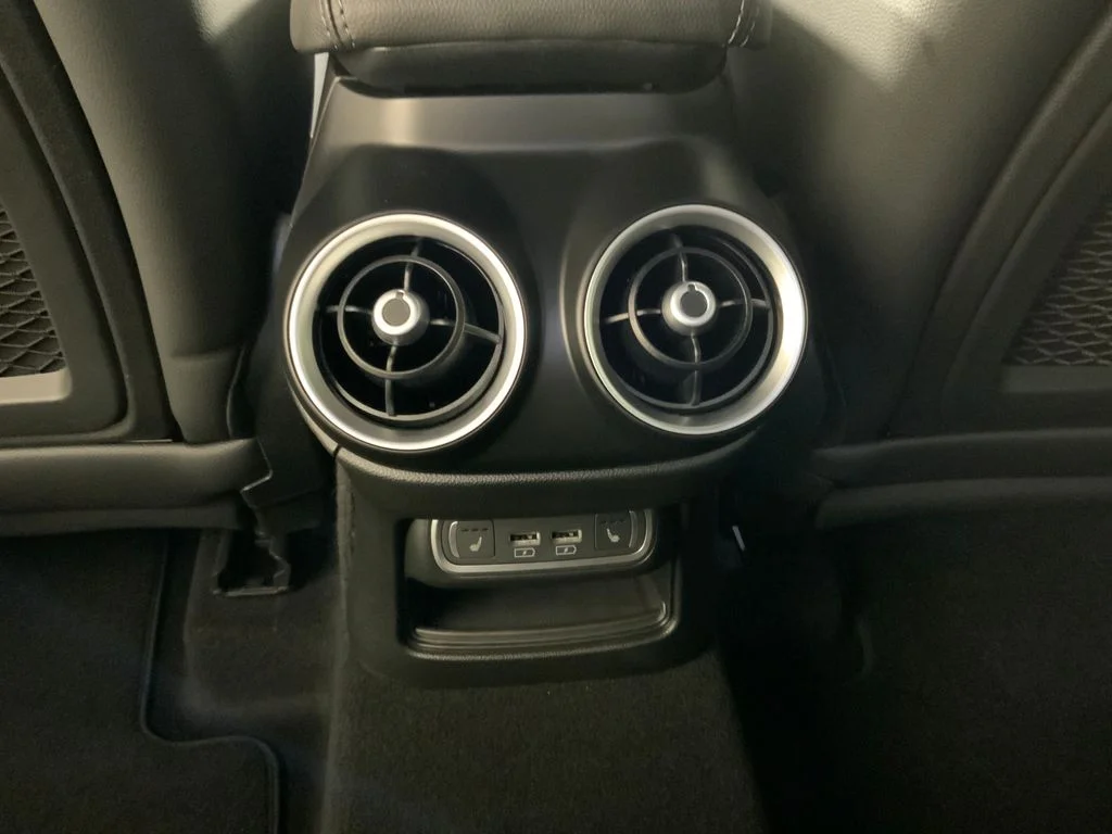 2026 Alfa Romeo Stelvio Base - Photo 39