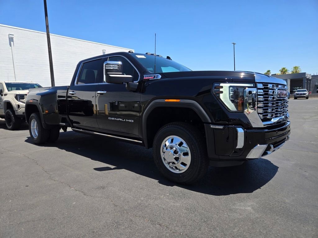 2026 GMC Sierra 4WD Crew Cab Long Box DRW Denali's photo