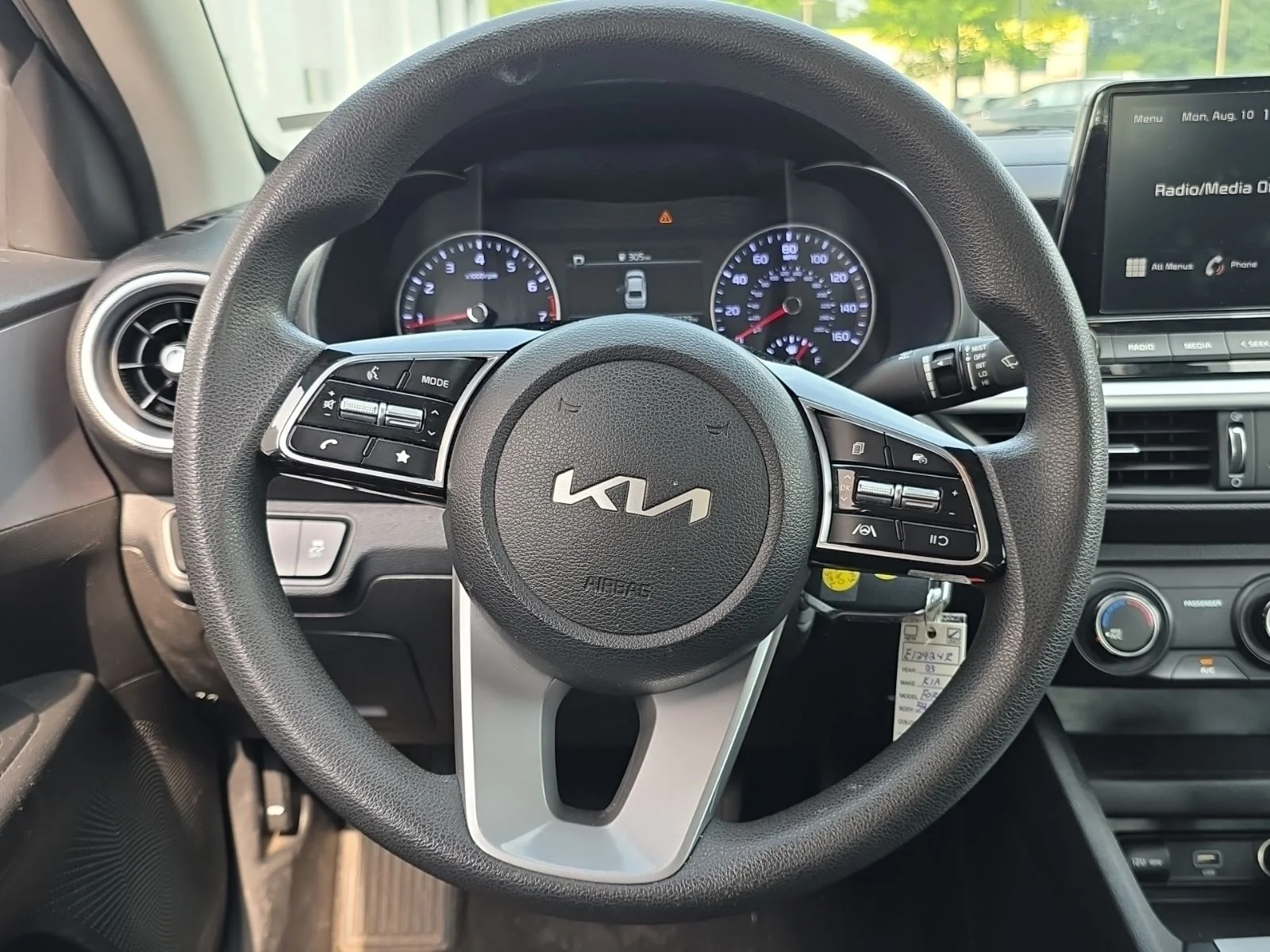 Used 2023 Gray Kia LXS image 17
