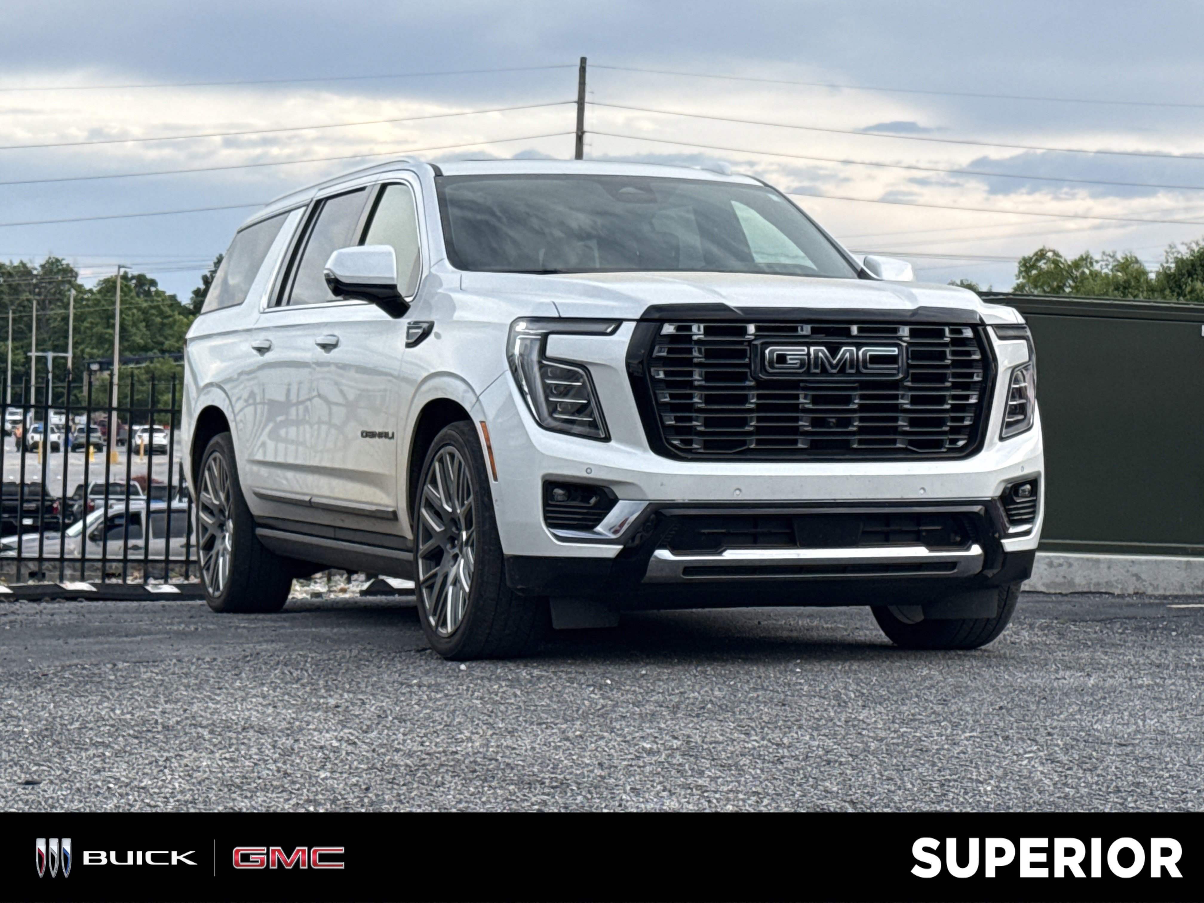 2025 GMC Yukon Denali Ultimate AWD's photo