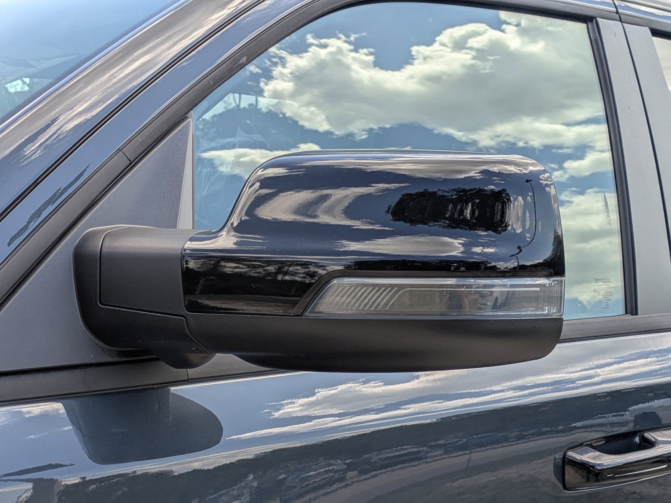 New 2026 Forged Blue Metallic Exterior Paint RAM Rebel image 10
