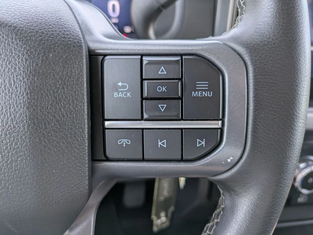 Used 2025 Carbonized Gray Metallic Ford XLT image 25