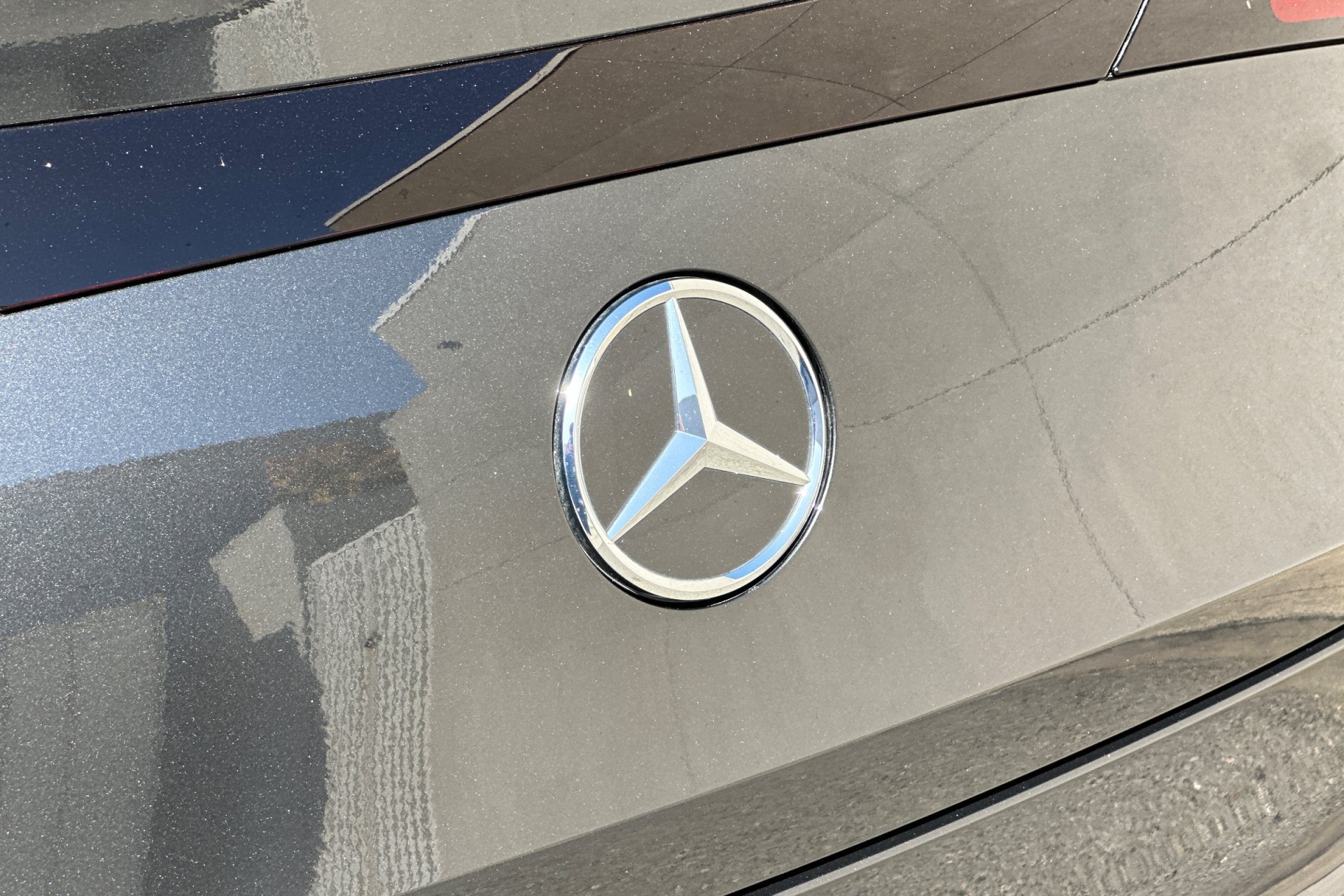 Used 2025 Graphite Grey Metallic Mercedes-Benz AMG® GLC 63 S E PERFORMANCE image 12