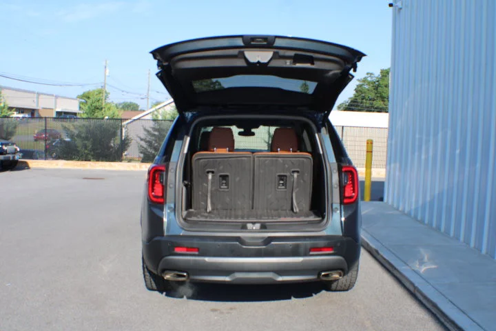 Used 2020 DARK SKY METALLIC GMC AT4 image 16