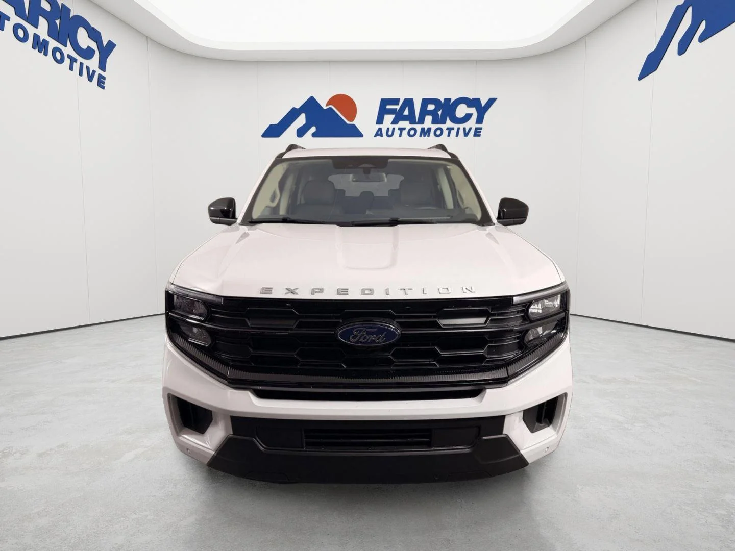 Used 2025 Oxford White Ford Active image 11