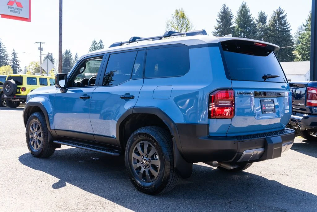 Used 2025 Blue Toyota Base image 4