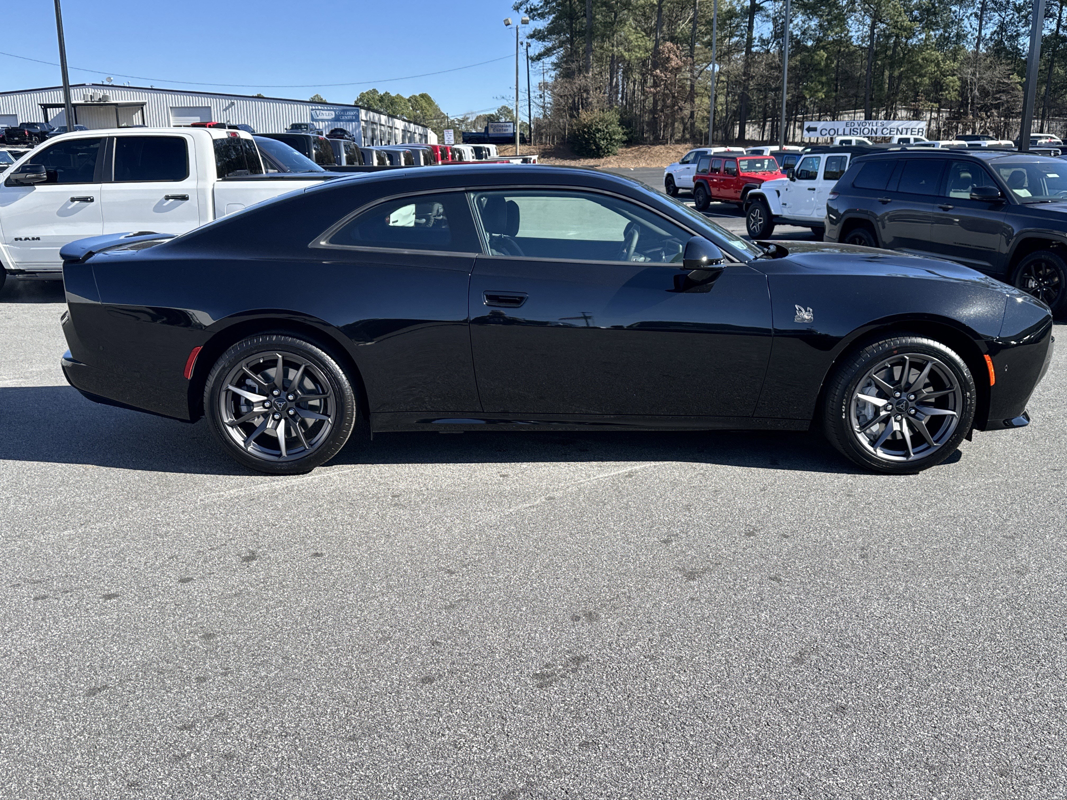 New 2026 Diamond Black Crystal Pearlcoat Dodge Scat Pack image 2