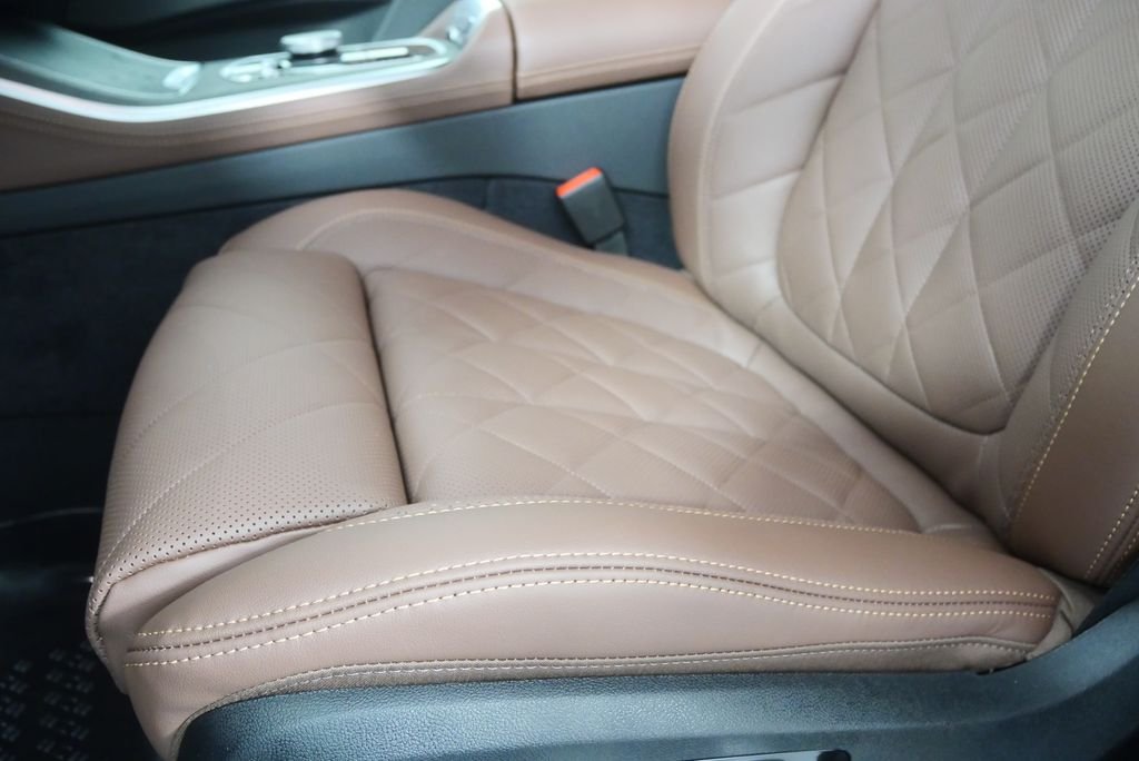 New 2026 Gray Metallic BMW sDrive40i image 10