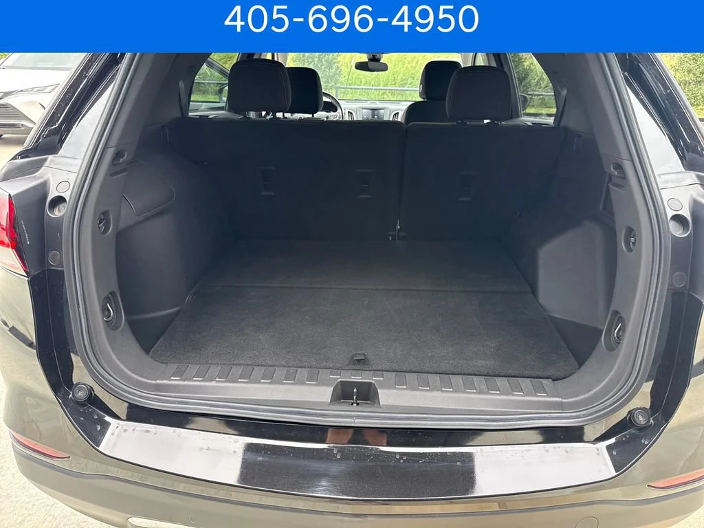 Pre-Owned 2022 Chevrolet Equinox LT