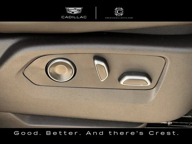Used 2025 Crystal White Tricoat CADILLAC Sport image 29