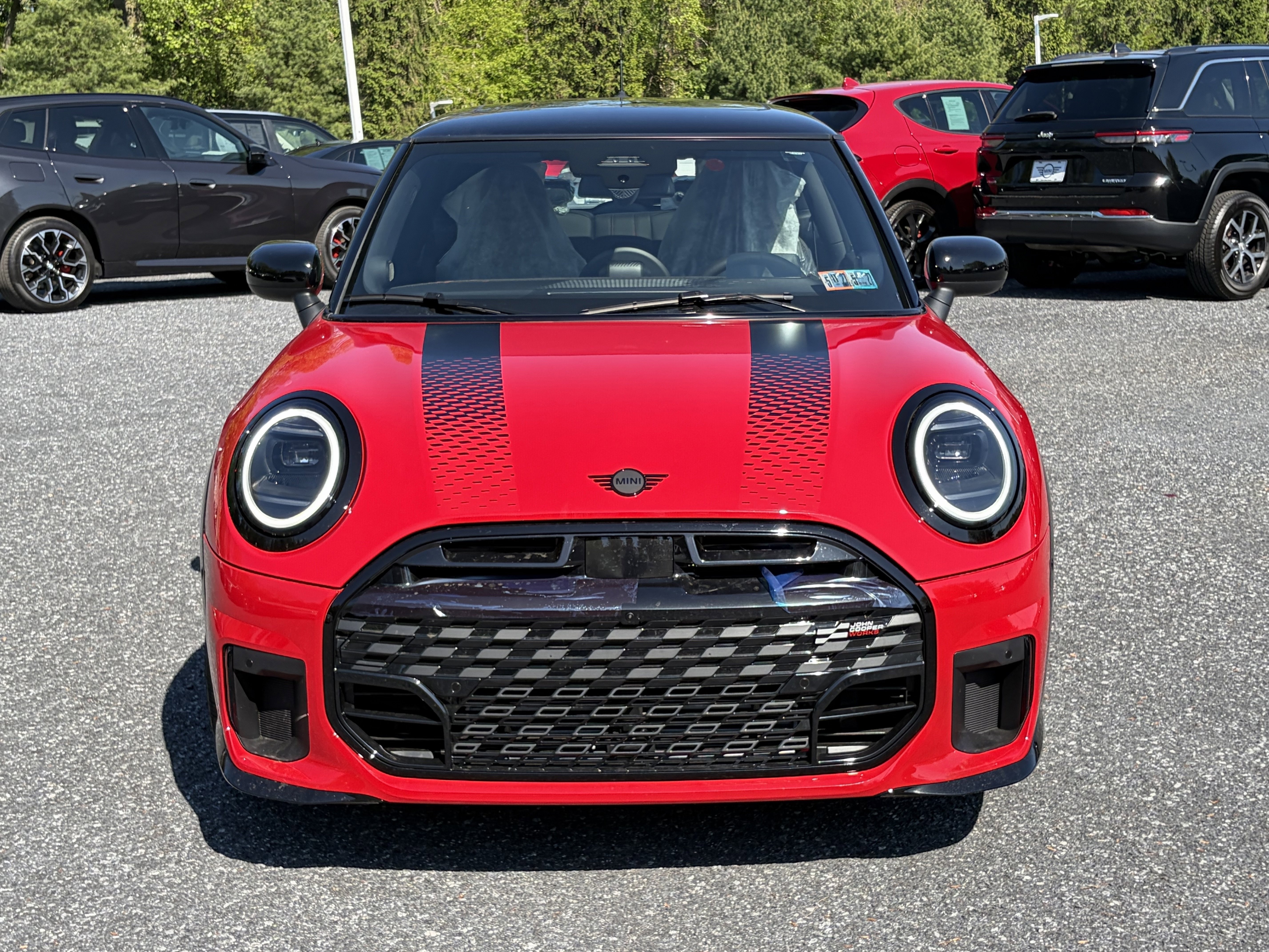 New 2026 Chili Red II MINI Iconic image 2