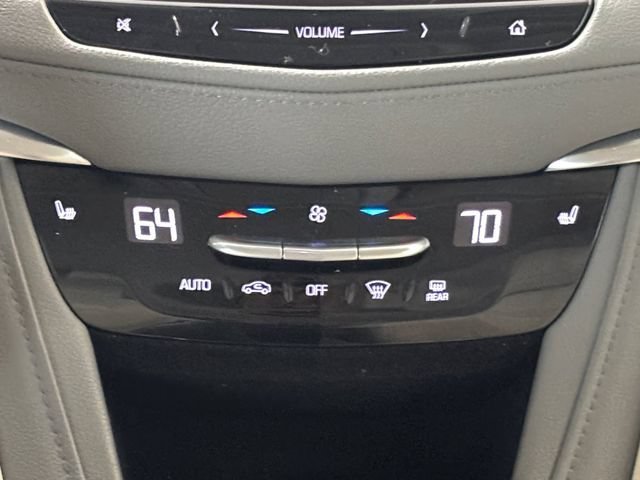 Used 2018 HARBOR BLUE METALLIC Cadillac Luxury FWD image 5