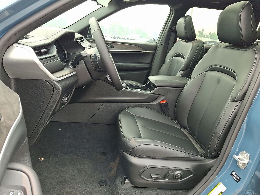 New 2026 Steel Blue Exterior Paint Jeep  image 9