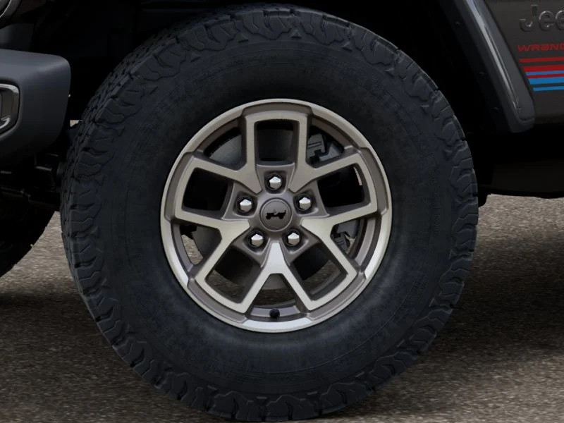 New 2027 Granite Crystal Metallic Clear-Coat Exterior Paint Jeep  image 4