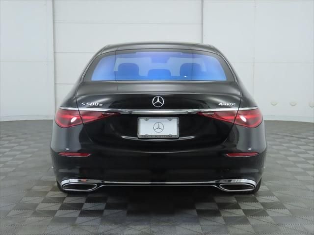 New 2026 Obsidian Black Metallic Mercedes-Benz S 580e image 6