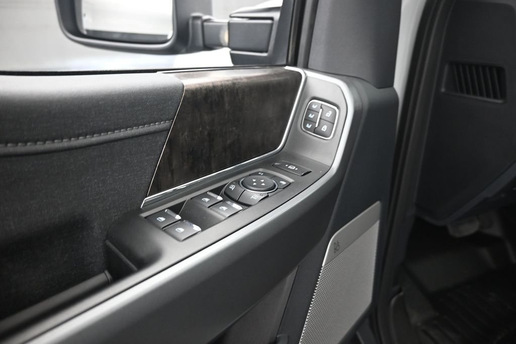New 2026 Avalanche Ford Lariat image 11