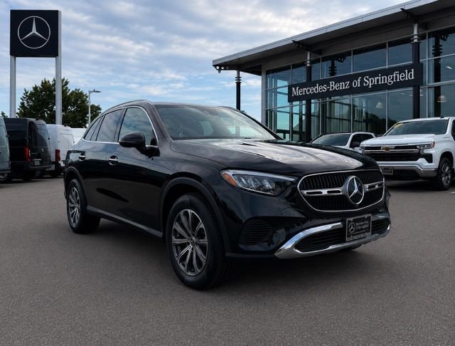 Used 2026 Black Mercedes-Benz GLC 300 image 1