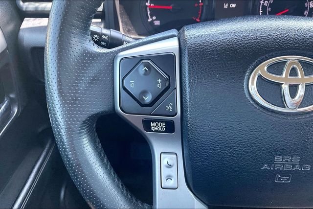 Used 2020 Silver Toyota SR5 image 15