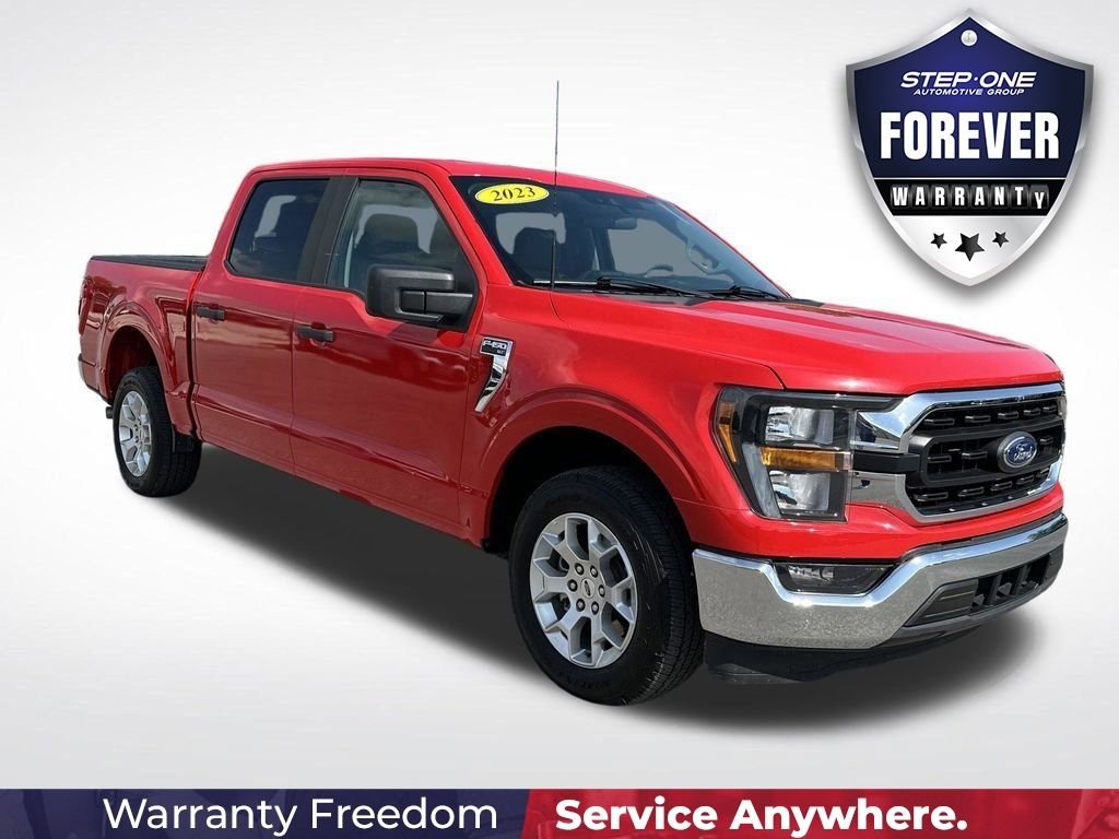 Used 2023 Red Ford XLT image 10