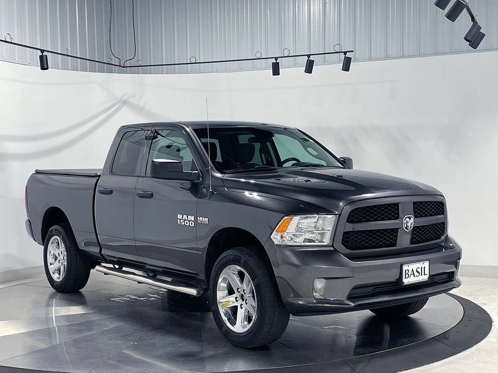 Used 2017 Granite Crystal Clearcoat Metallic Ram Express image 3