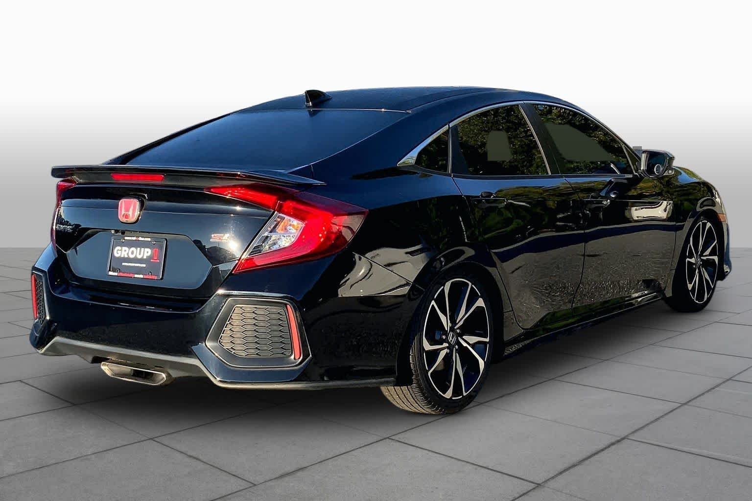 Used 2019 Crystal Black Pearl Honda  image 12