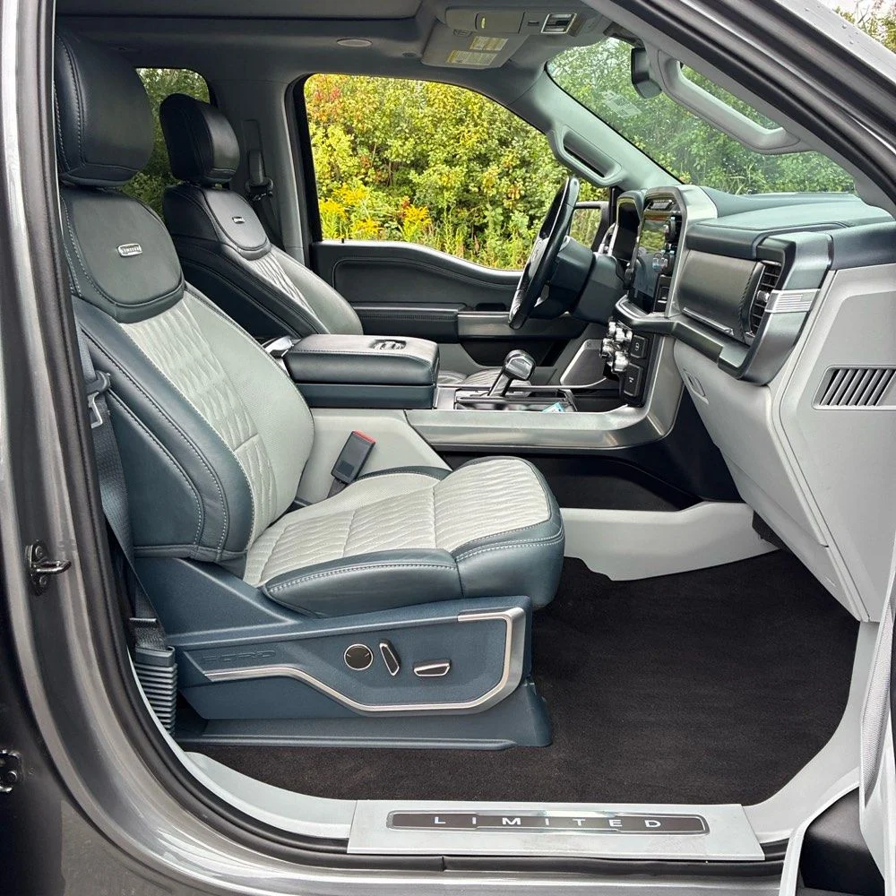 Used 2023 Gray Ford Limited image 13