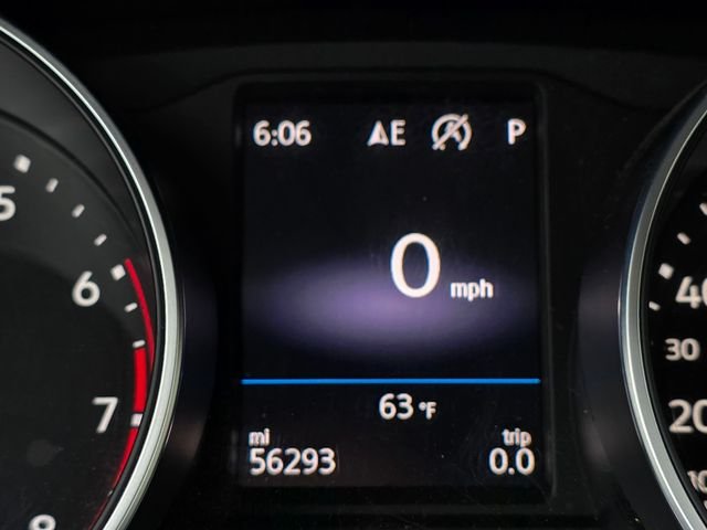 Used 2021 White Volkswagen 2.0T SE image 4