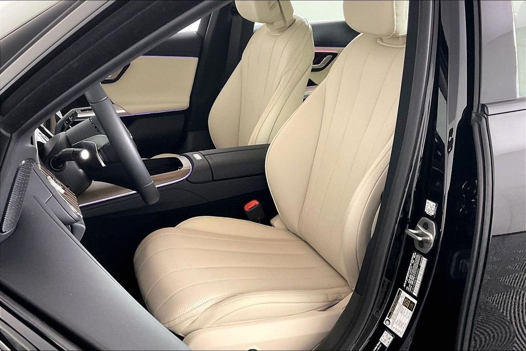 2026 Mercedes-Benz E-Class E350 - Photo 17