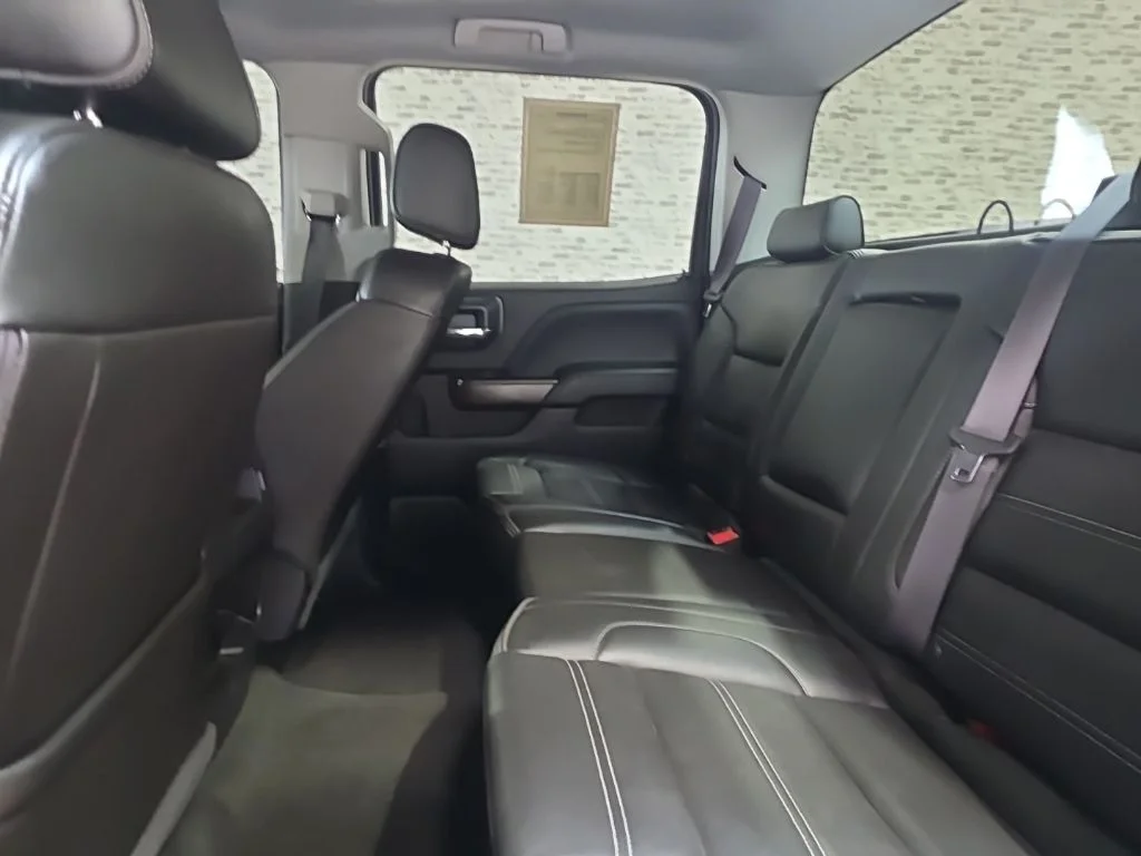 Used 2017 Onyx Black GMC Denali image 14