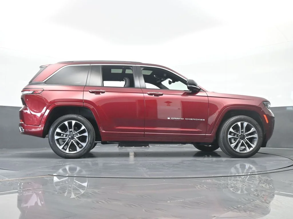 2023 Jeep Grand Cherokee Overland - Photo 66