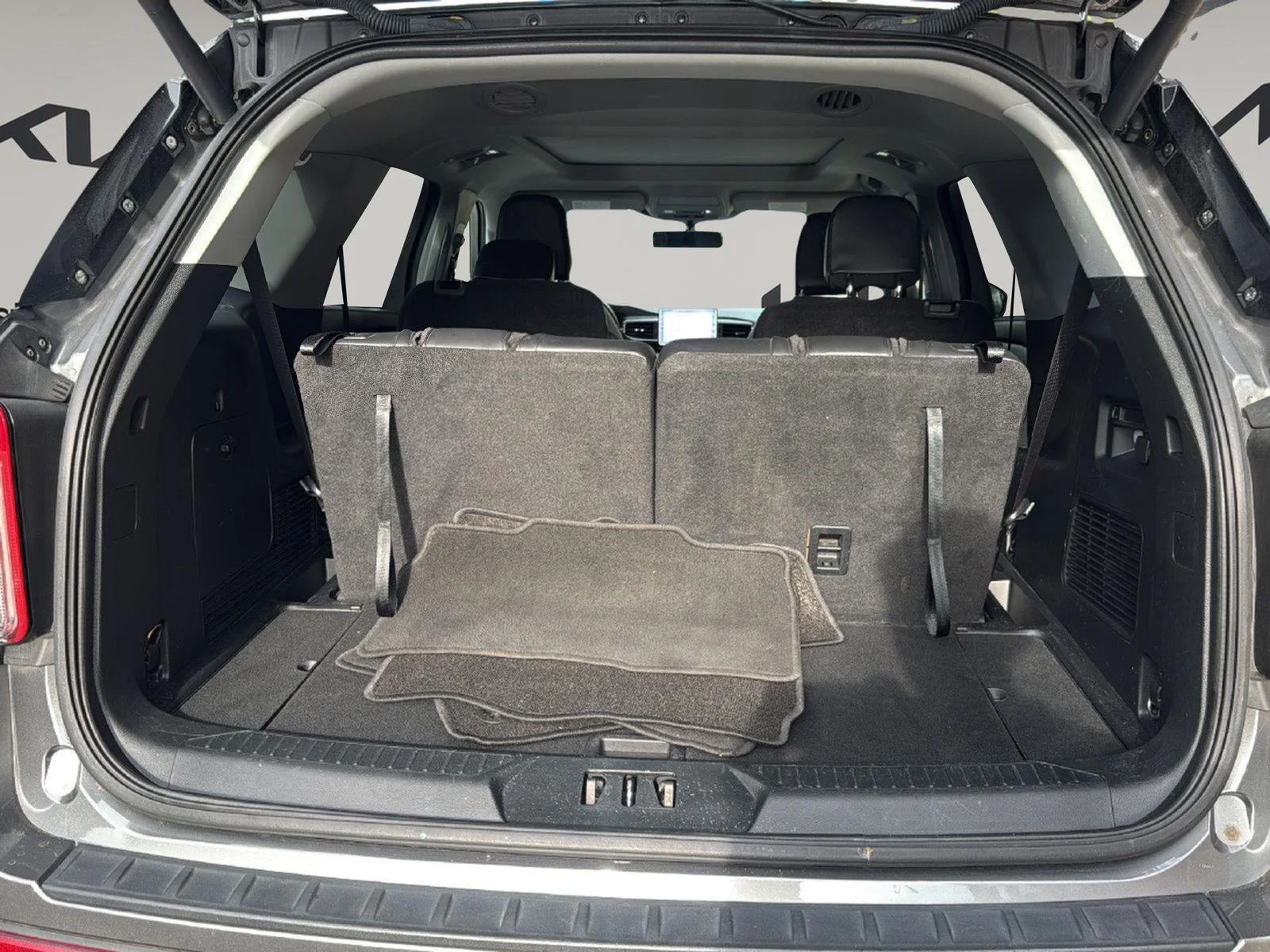 Used 2022 Carbonized Gray Metallic Ford XLT image 28