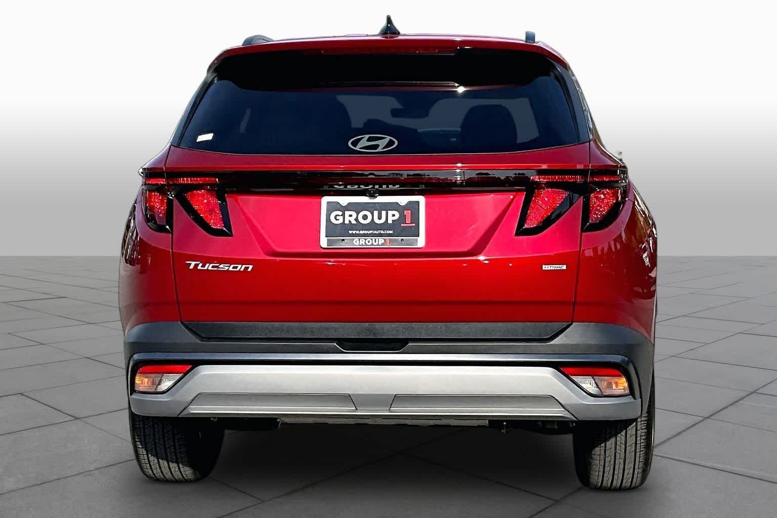 Used 2026 Ultimate Red Hyundai SEL image 5
