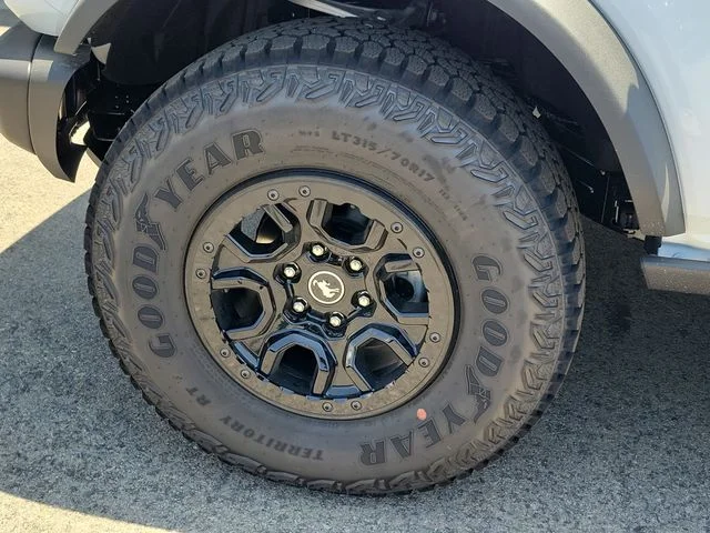 New 2026 Oxford White Ford Badlands image 7