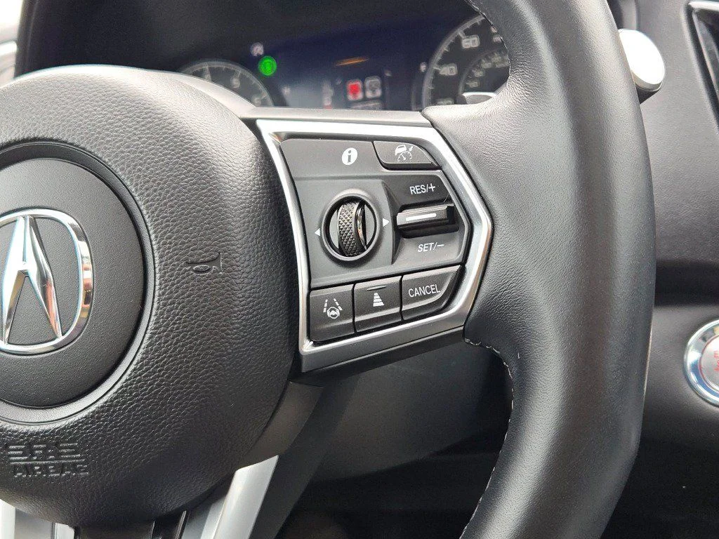 Used 2023 White Acura Base image 32