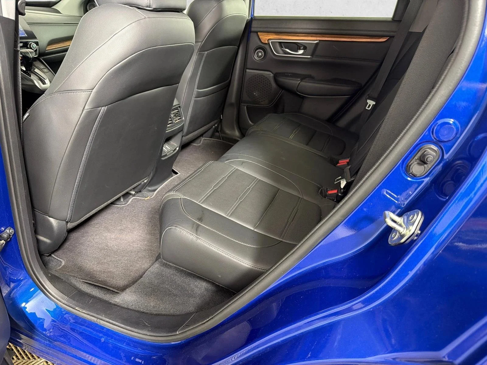Used 2020 White Honda EX-L image 22