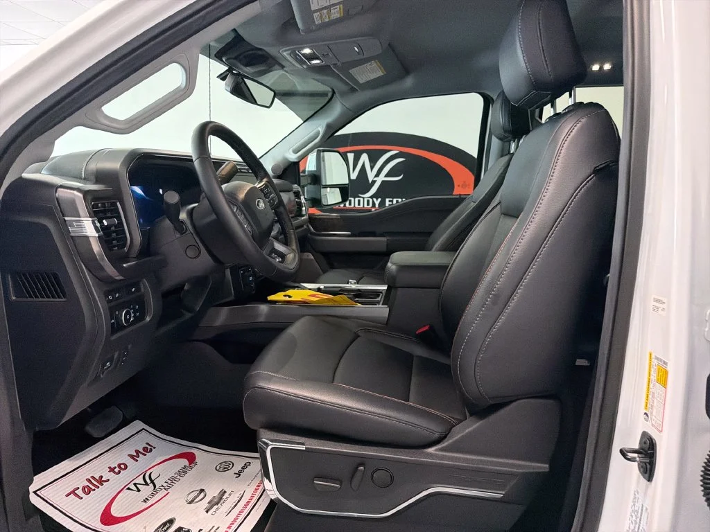 Used 2024 White Ford Lariat image 10