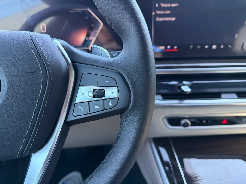 New 2026 Black BMW xDrive40i image 19