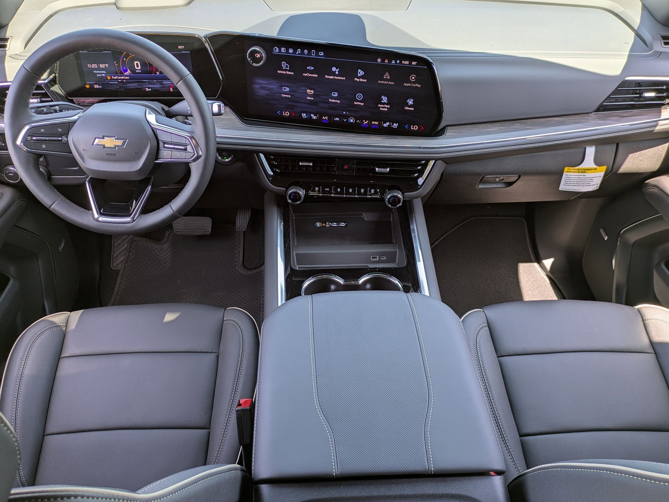 2025 Chevrolet Tahoe Premier - Photo 14